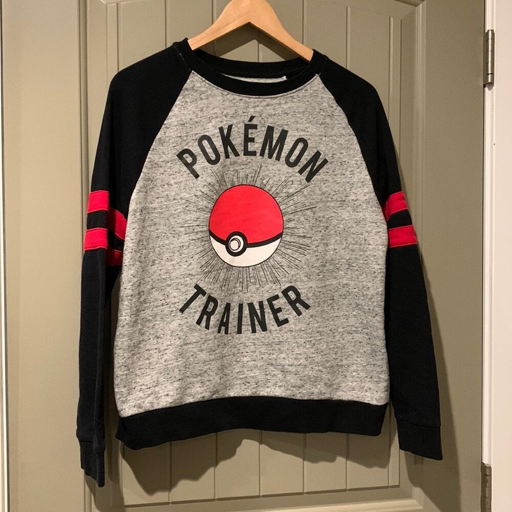 POKEMON Trainer Sweatshirt